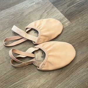 Womens jazz shoes